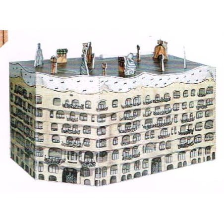 Postal Recortable Pedrera