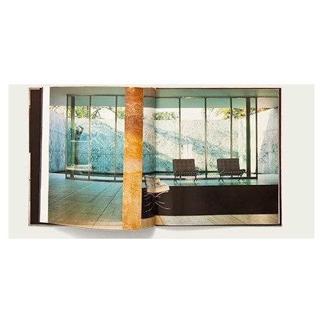 Pavilion Mies van der Rohe 