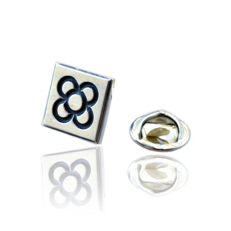 Barcelona Flower Brooch  