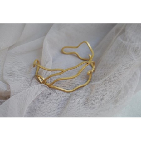 golden-bracelet-pedrera-gaudi